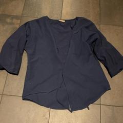 Shirt Blue, as reported by MEININGER Hotel Amsterdam City West using iLost
