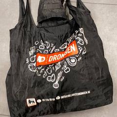 가방 - Nylon tas, iLost를 사용하여 Regio Oost-Vlaanderen에 보고됨