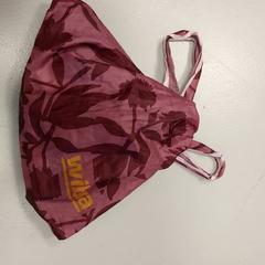 Poltsa, gisa salatu by Centraal magazijn iLost erabiliz