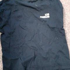 T shirt Zwart, amint azt Burgers' Zoo az iLost segítségével jelentette.