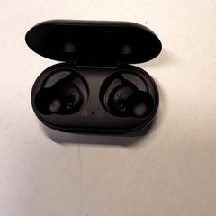 イヤフォンホルダー がiLostで Qbuzz ZHN によって報告されました