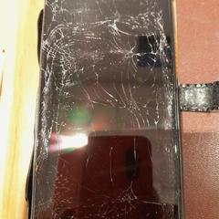 الهواتف المحمولة وملحقاتها noir Samsung، كما تم الإبلاغ عنه بواسطة TCL عبر iLost