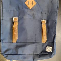 Taška Donkerblauw, ako bolo nahlásené Johan Cruijff ArenA pomocou iLost