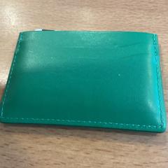 カードホルダー Geoffre がiLostで Gemeente Amsterdam - Bureau Gevonden Voorwerpen によって報告されました