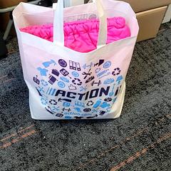 가방 Nakiwala, iLost를 사용하여 Connexxion Haarlem IJmond에 보고됨