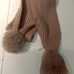 Scialle Beige rose, come riportato da IKEA Groningen utilizzando iLost