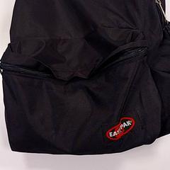 حقائب حمل وحقائب اليد Eastpak zwart، كما تم الإبلاغ عنه بواسطة Vrije Universiteit Amsterdam عبر iLost