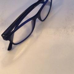 Bril op sterkte Blauw, zoals gemeld door W1 - Tomorrowland met iLost