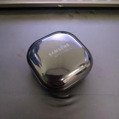 Oordopjes & Oordopjeshouder Draadloos Samsung, zoals gemeld door IKEA Zwolle met iLost