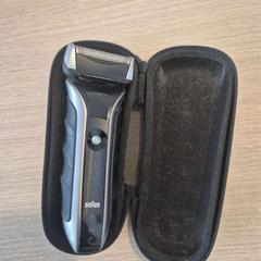 Rasiermesser, gemeldet von Amsterdam ID Aparthotel über iLost