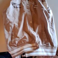 Jacke Beige, gemeldet von Familiepark Drievliet über iLost