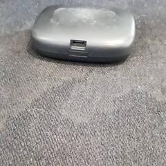 Halter für ohrstöpsel, gemeldet von RRReis IJssel-Vecht über iLost