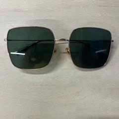 Napszemüveg, amint azt IKEA新宿 az iLost segítségével jelentette.