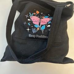 Taška - Zwart - keep positive, ako bolo nahlásené Centraal magazijn pomocou iLost