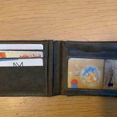 Grijze portemonnee, som rapportert til iLost