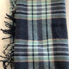 Shawl, as reported by Diakonessenhuis Utrecht using iLost