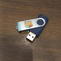 Pamięć usb, zgłoszono przez Van der Valk Hotel Gorinchem przy użyciu iLost