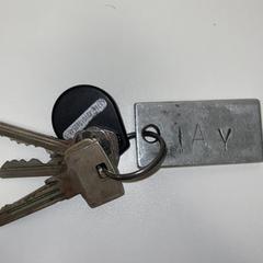 Chaveiro, segundo informou Pathé Ypenburg usando iLost