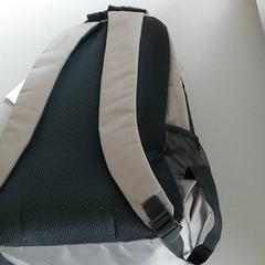 Rucksack, gemeldet von Regio Limburg - Leuven über iLost