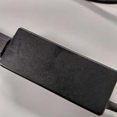 Adapter, zoals gemeld door Padualaan 101 met iLost