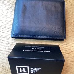 Portefeuille met verblijfskaart nkurunziza, gisa salatu by Stad Hasselt iLost erabiliz