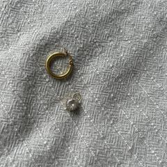 Gold earring + pendant, som rapportert til iLost