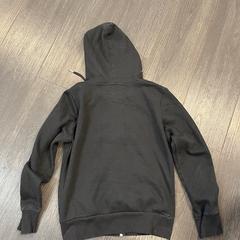 Vestje | Brabanthallen, come riportato da Libéma Beurzen en Evenementen utilizzando iLost