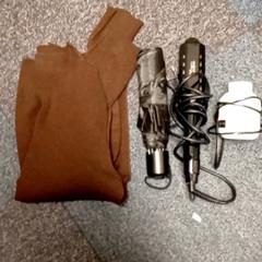 Secador de pelo, Paraguas & Suéter, ha sido reportado por Mövenpick Hotel Amsterdam City Centre con iLost