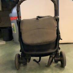 Kinderwagen, gemeldet von Artis über iLost