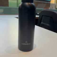 Water bottle Waterdrop, as reported by Rijksmuseum van Oudheden using iLost
