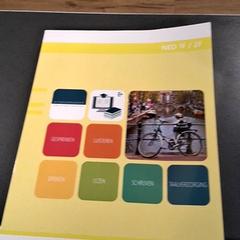 Libro escolar, segundo informou Breng Nijmegen usando iLost