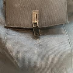 Sac à dos, a été signalé par Gemeente Amsterdam utilisant iLost