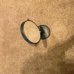 거울, iLost를 사용하여 Van der Valk Hotel Apeldoorn - De Cantharel에 보고됨