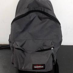 가방, iLost를 사용하여 Qbuzz servicepunt  Emmen에 보고됨