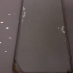 Telèfon Zwart Samsung, segons ha informat Qbuzz servicepunt  Emmen mitjançant iLost