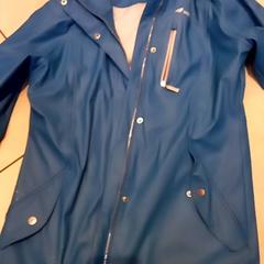 Jacket & Rain suit Blue, as reported by Leonardo Royal Hotel Amsterdam using iLost