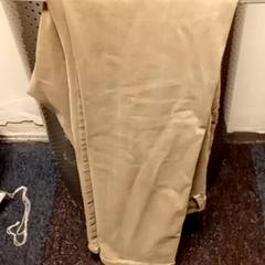 Pants Brown, som rapportert av Mövenpick Hotel Amsterdam City Centre ved bruk av iLost