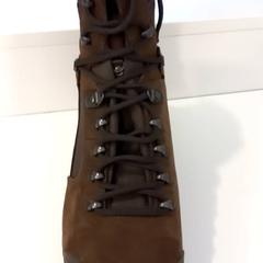 Scarpa, come riportato da Arriva Limburg Noord utilizzando iLost