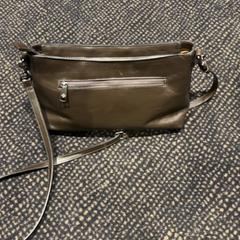 Bag, as reported by Van der Valk Hotel Utrecht using iLost