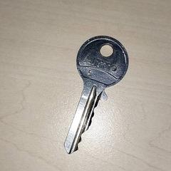 Giltzak, gisa salatu by Centraal magazijn iLost erabiliz