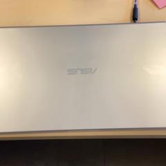 İLost kullanarak MEININGER Hotel Amsterdam City West tarafından bildirildiği gibi Dizüstü bilgisayar Asus Grey