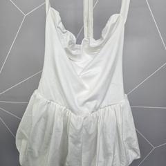 Vestido, segundo informou WestCord Hotel Eindhoven usando iLost