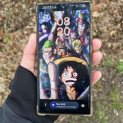 Samsung mobiel, amint azt az iLostnak jelentették.