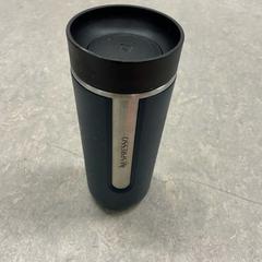 Termoskopp Blauw zwart, rapporterat av ACTA med iLost