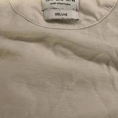 T shirt Blanc, zoals gemeld door MEININGER Hotel Marseille Centre la Joliette met iLost