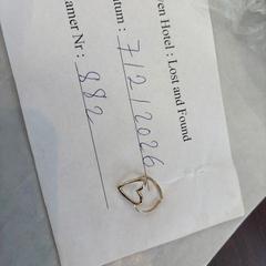 Ring Goude hartjes ring, as reported by Haven Hotel Rotterdam using iLost