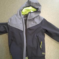 Kinder jas がiLostで Dolfinarium によって報告されました