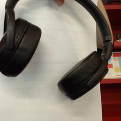 Headphones, as reported by MEININGER Hotel Bordeaux Gare Saint-Jean using iLost