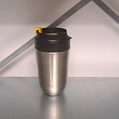 마시는 컵, iLost를 사용하여 Keolis Lund에 보고됨