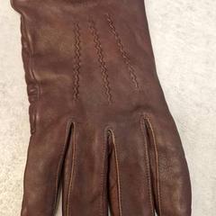 Glove, as reported by IKEA Malmö using iLost